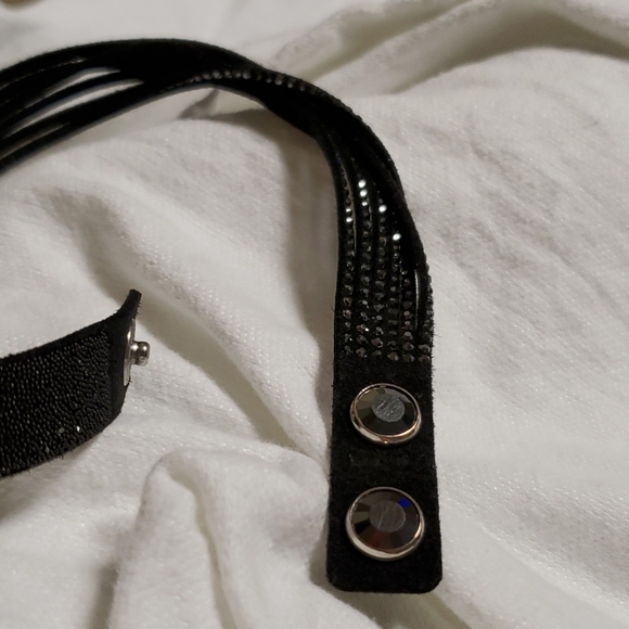 Swarovski crystal black wrap bracelet - Picture 3 of 3